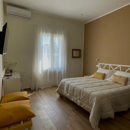 Alemar Bed & Breakfast Mondello Exterior photo